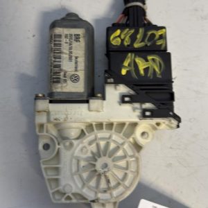Moteur leve vitre arriere droit SEAT LEON 1 Diesel - Image 1