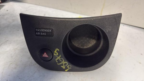 Bouton de warning SEAT LEON 2 PHASE 2 Diesel - Image 2