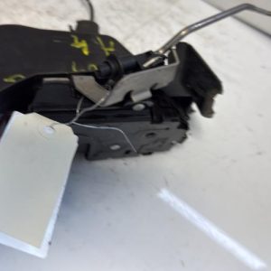 Serrure arriere gauche AUDI A4 2 PHASE 1 Diesel - Image 1