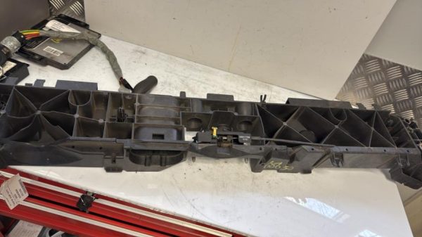Traverse superieure RENAULT CLIO 4 PHASE 2 Diesel - Image 3