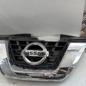 Calandre NISSAN JUKE 1 PHASE 2 Essence - Image 1