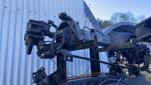 Train arriere complet DS DS7 CROSSBACK Diesel - Image 1