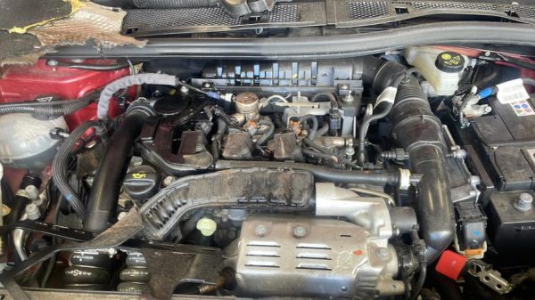 Moteur PEUGEOT 2008 2 Essence - Image 1
