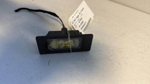 Eclairage de plaque AUDI A3 3 PHASE 1 Diesel - Image 1