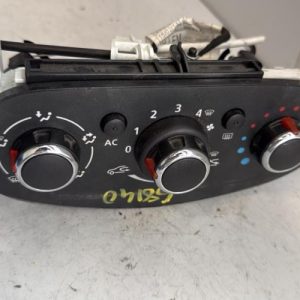 Commande chauffage DACIA SANDERO 2 PHASE 1 Diesel - Image 1