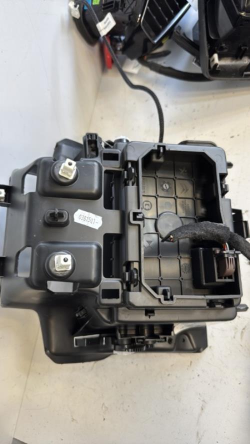 Divers DS DS7 CROSSBACK Diesel - Image 3