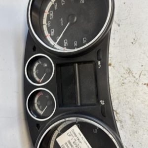 Compteur PEUGEOT 308 1 SW PHASE 1 BREAK Diesel - Image 1
