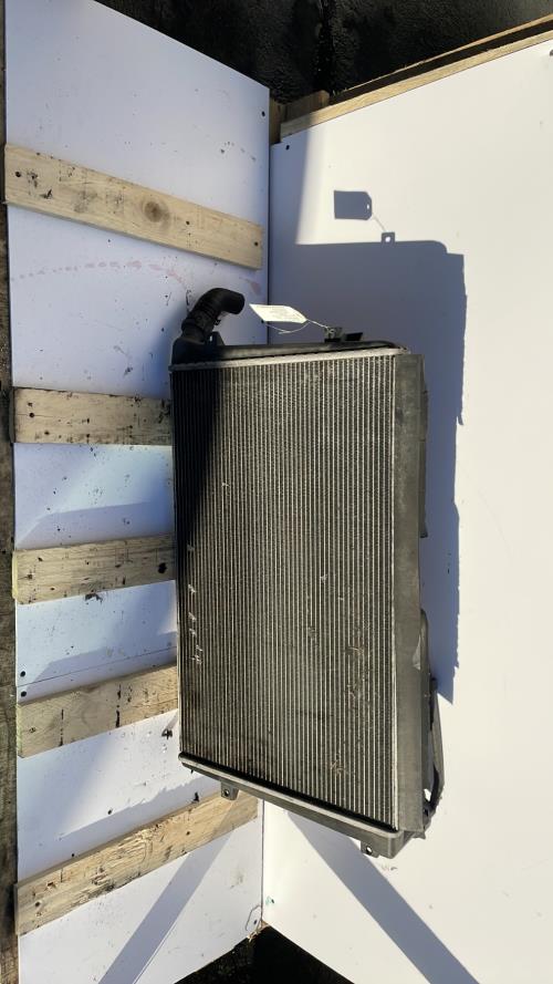 Radiateur eau VOLKSWAGEN GOLF 5 Diesel - Image 1