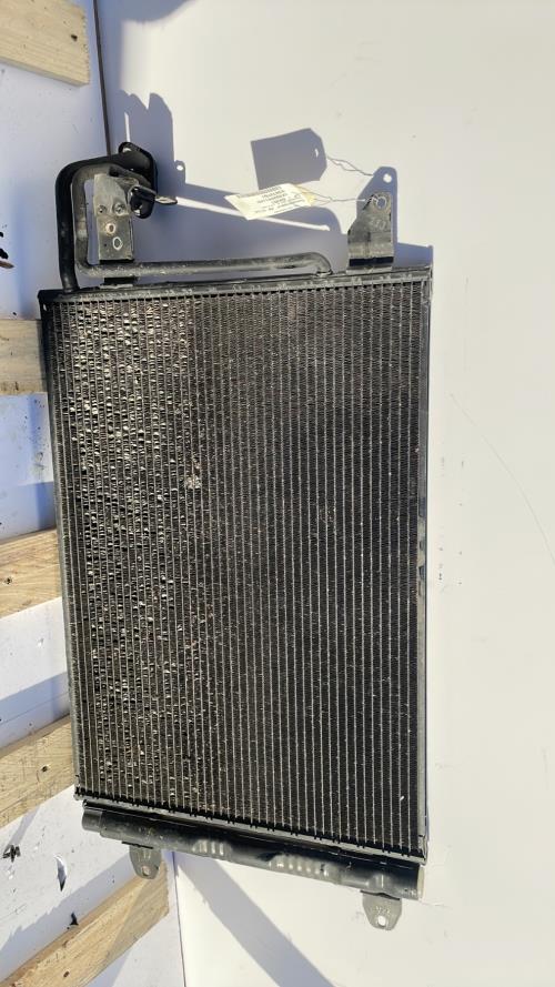 Condenseur de clim VOLKSWAGEN GOLF 5 Diesel - Image 1