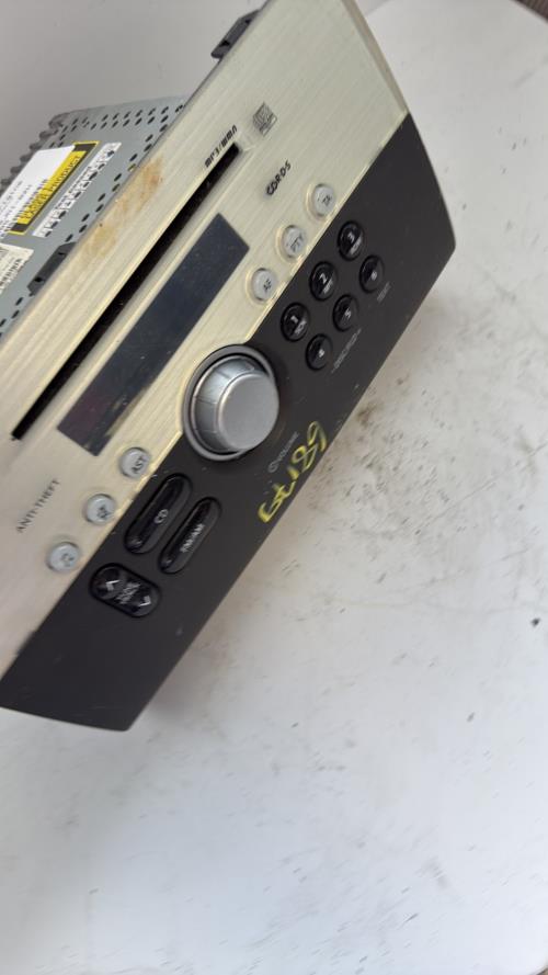 Autoradio d'origine SUZUKI SWIFT 3 Essence - Image 1
