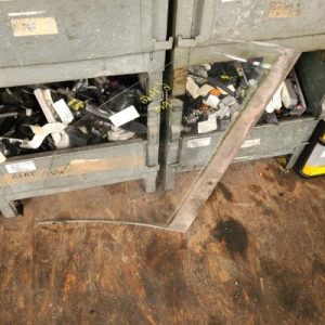 Vitre avant gauche RENAULT R19 PHASE 1 Diesel - Image 1