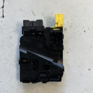 Calculateur VOLKSWAGEN GOLF 5 BREAK Diesel - Image 1