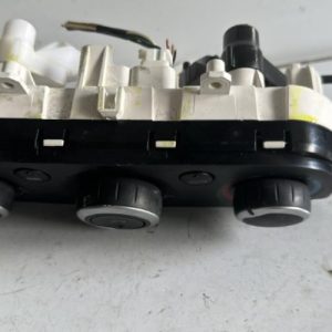 Commande chauffage RENAULT CLIO 4 PHASE 2 Essence - Image 1