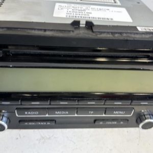 Autoradio d'origine VOLKSWAGEN GOLF 5 BREAK Diesel - Image 1