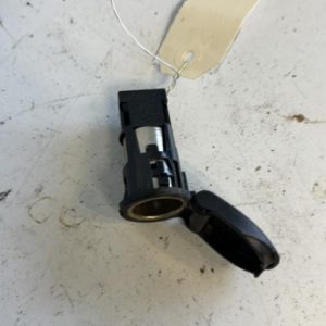 Allume cigare OPEL VIVARO 2 Diesel - Image 1