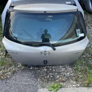Malle/Hayon arriere TOYOTA YARIS 2 PHASE 1 Diesel - Image 1