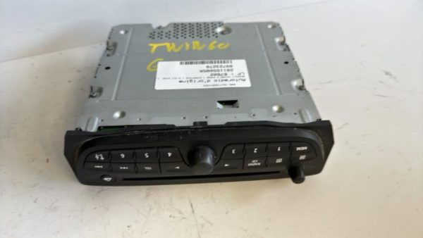 Autoradio d'origine RENAULT TWINGO 2 PHASE 1 Diesel - Image 1