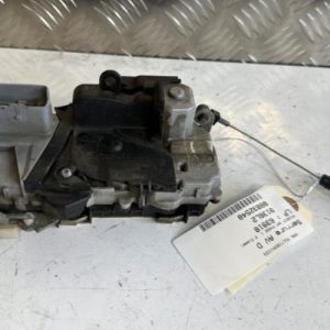 Serrure avant droit PEUGEOT 307 PHASE 1 Diesel - Image 1