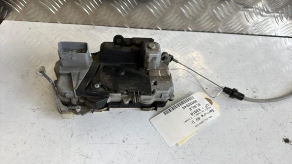 Serrure avant droit PEUGEOT 307 PHASE 1 Diesel - Image 1