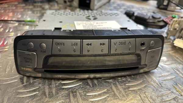 Autoradio d'origine TOYOTA AYGO 1 PHASE 1 Essence - Image 1