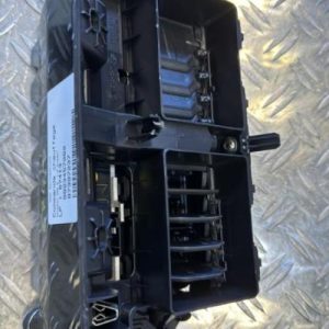 Commande chauffage PEUGEOT 208 2 Diesel - Image 2