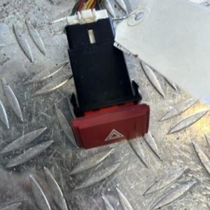 Bouton de warning HYUNDAI GETZ PHASE 1 Essence - Image 2