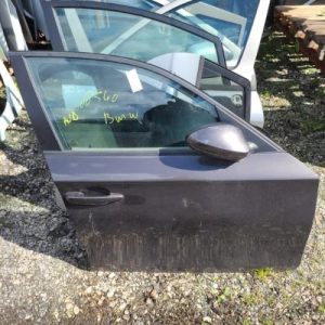Porte avant droit BMW SERIE 1 E87 PHASE 1 Diesel - Image 1