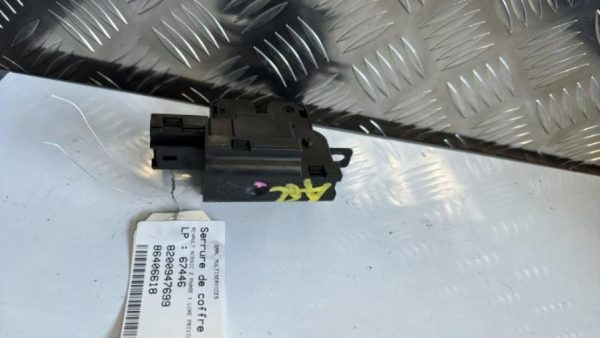 Serrure de coffre RENAULT SCENIC 2 PHASE 1 Diesel - Image 1