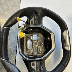 Volant PEUGEOT 3008 2 PHASE 1 Essence - Image 1