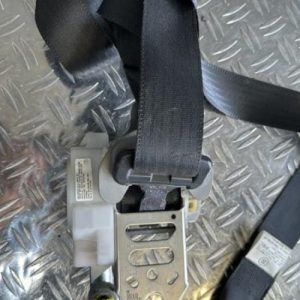 Ceinture avant droit TOYOTA RAV4 3 PHASE 1 Diesel - Image 1