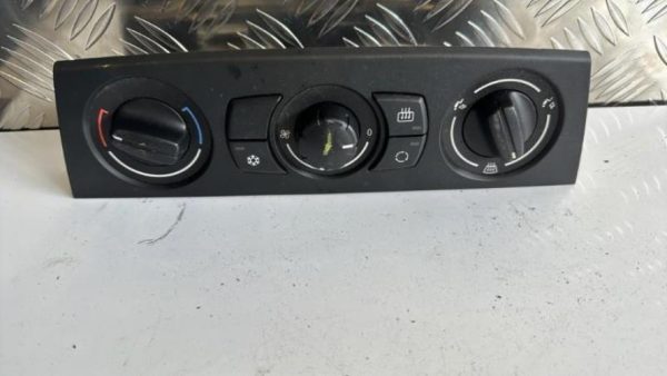 Commande chauffage BMW SERIE 1 E87 PHASE 1 Diesel - Image 2