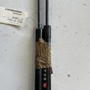 Verin de capot BMW SERIE 1 E87 PHASE 1 Diesel - Image 1