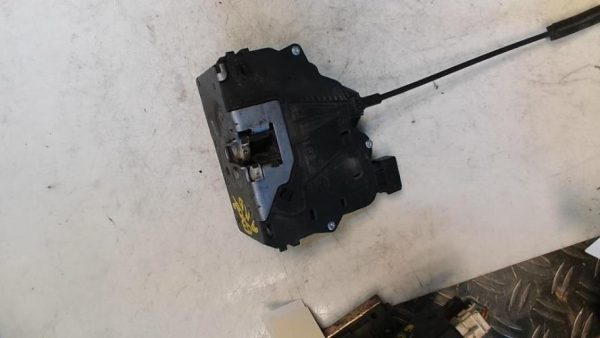 Serrure arriere droit OPEL CORSA D PHASE 1 Diesel - Image 2