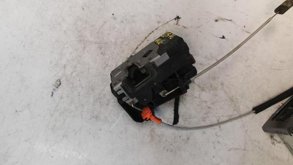 Serrure avant gauche OPEL MERIVA A PHASE 2 Diesel - Image 3