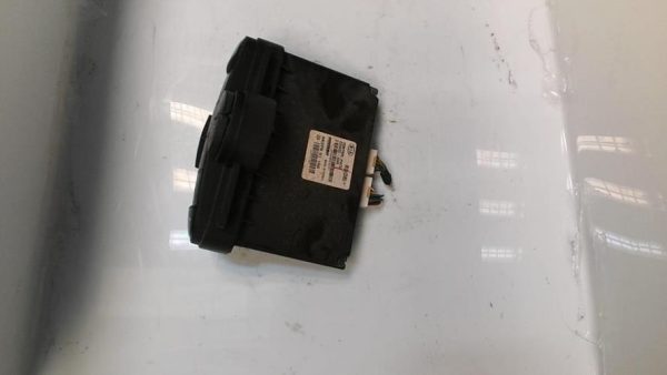 Commande chauffage KIA CARENS 2 Diesel - Image 3