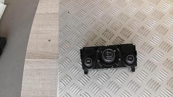 Commande chauffage PEUGEOT 308 1 PHASE 1 Diesel - Image 1