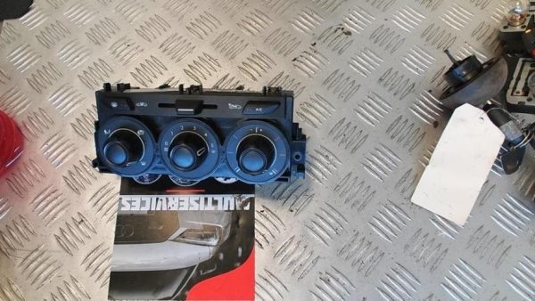Commande chauffage CITROEN C3 2 PHASE 1 Essence - Image 1
