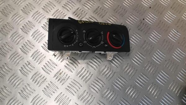 Commande chauffage RENAULT CLIO 2 PHASE 1 Diesel - Image 1
