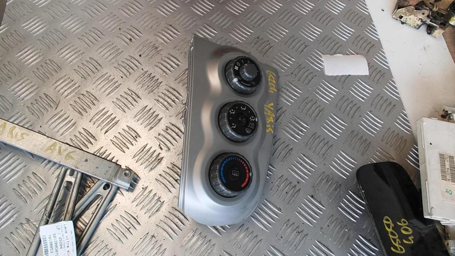 Commande chauffage TOYOTA YARIS 2 PHASE 1 Essence - Image 2