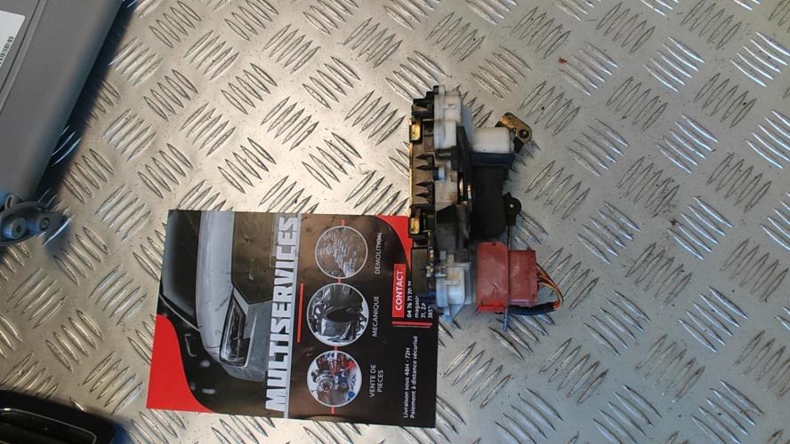 Serrure avant gauche PEUGEOT 406 COUPE Diesel - Image 1