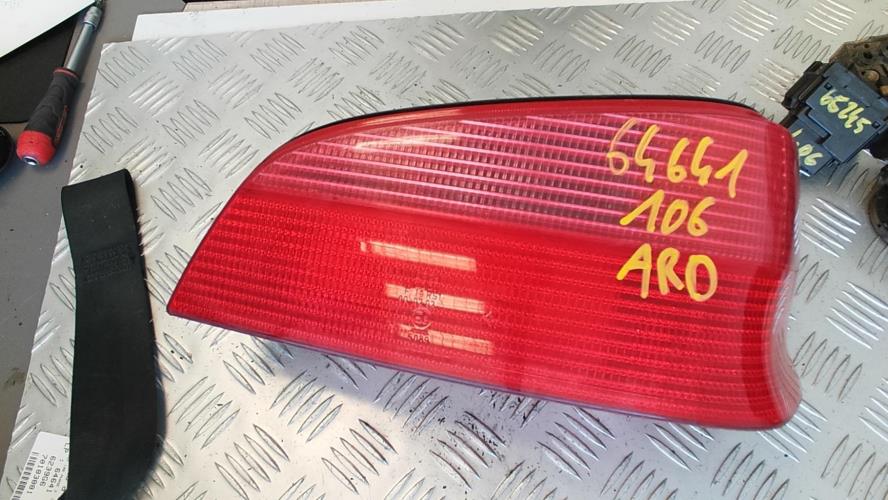 Feu arriere principal droit (feux) PEUGEOT 106 PHASE 2 Essence - Image 5