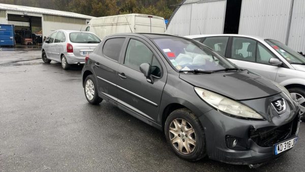 Trappe d'essence PEUGEOT 207 PHASE 1 Diesel - Image 3