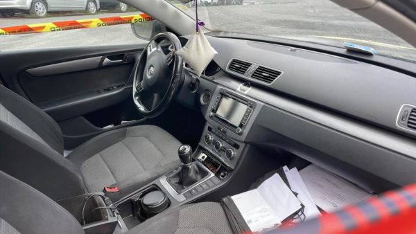 Plage arriere VOLKSWAGEN PASSAT 6 BREAK Diesel - Image 6