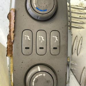 Commande chauffage KIA CARNIVAL 2 Diesel - Image 1