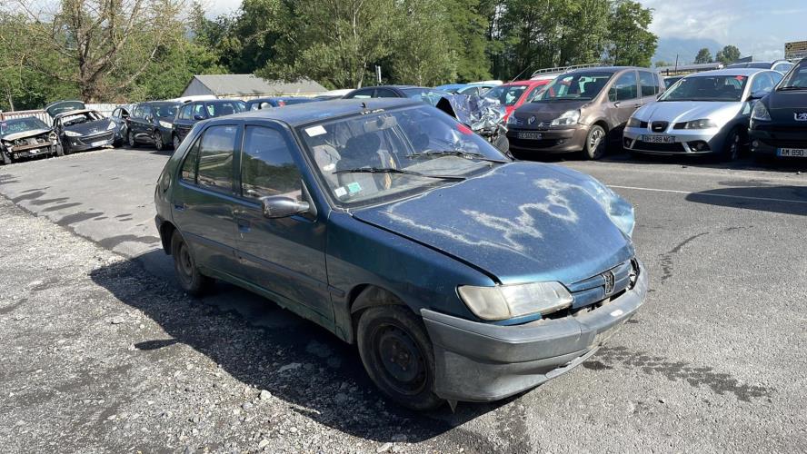 Serrure arriere gauche PEUGEOT 306 PHASE 1 Diesel - Image 3