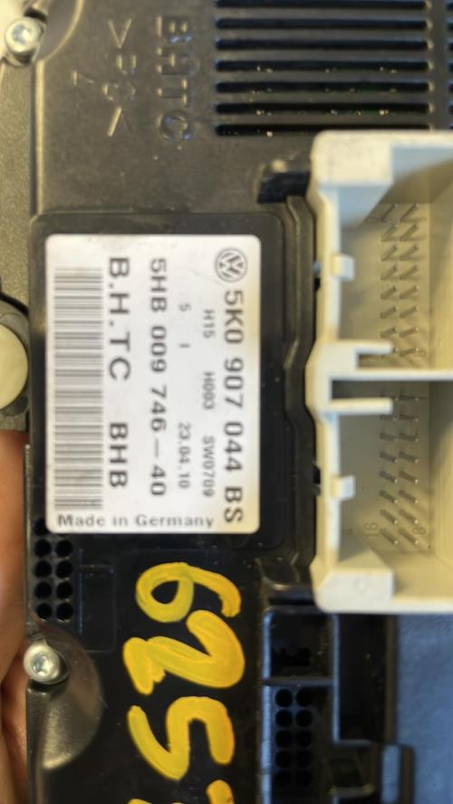 Commande chauffage VOLKSWAGEN GOLF 6 Diesel - Image 2