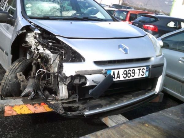 Trappe d'essence RENAULT CLIO 3 PHASE 2 Essence - Image 3