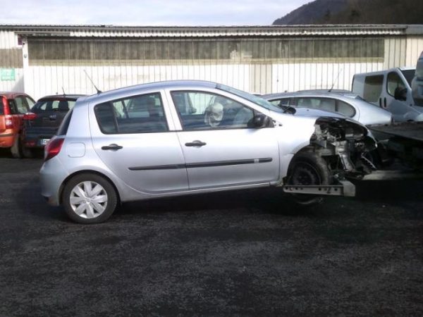 Trappe d'essence RENAULT CLIO 3 PHASE 2 Essence - Image 9