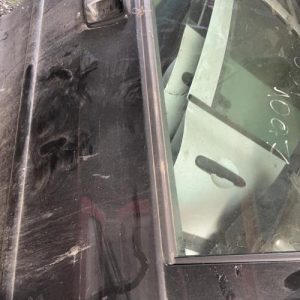 Porte avant gauche PEUGEOT - Image 1