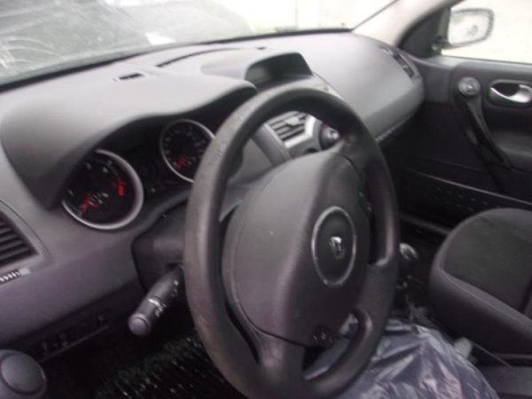 Trappe d'essence RENAULT MEGANE 2 PHASE 2 Diesel - Image 7